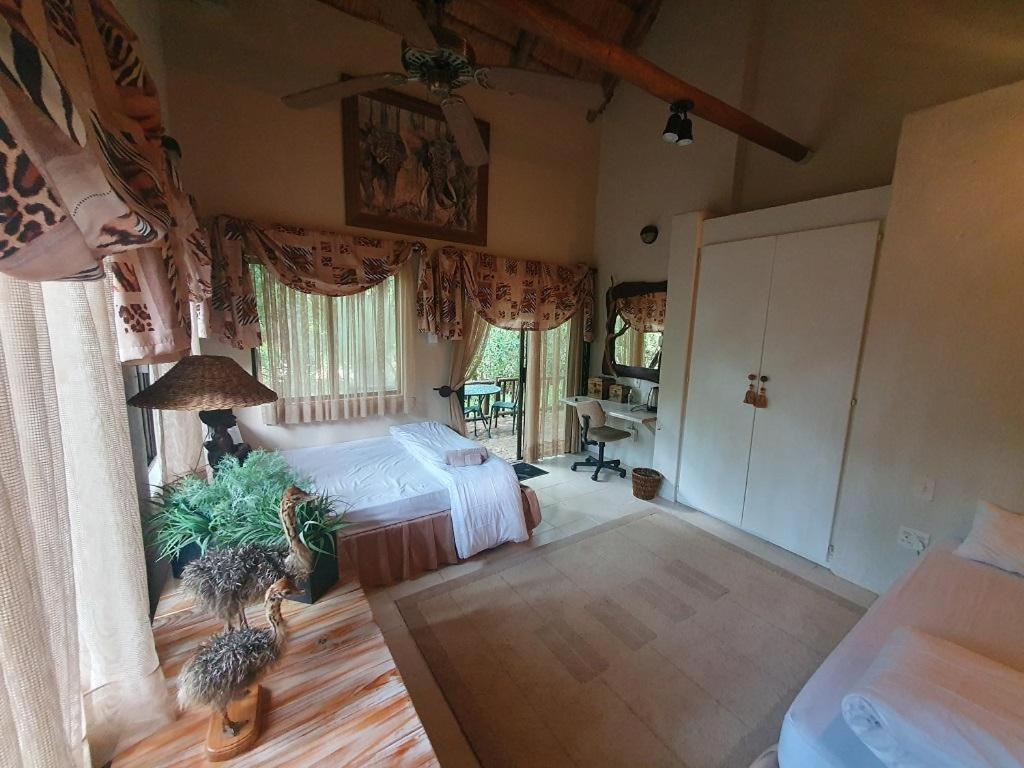 Paradise River Lodge Hoedspruit Esterno foto
